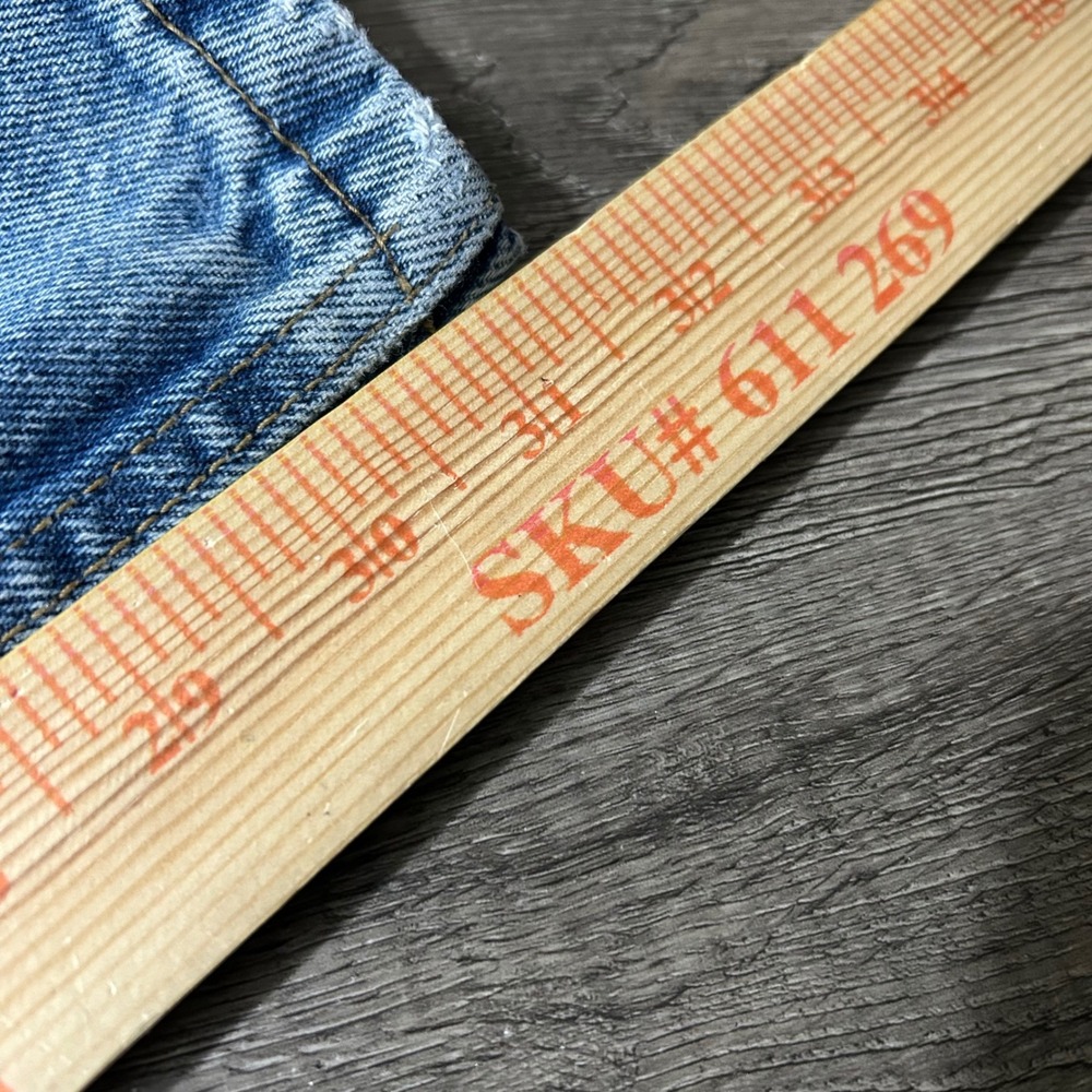 Vintage Tommy Hilfiger Jeans 34x32 Light Blue Straight Leg Denim Made in USA - Picture 5 of 9